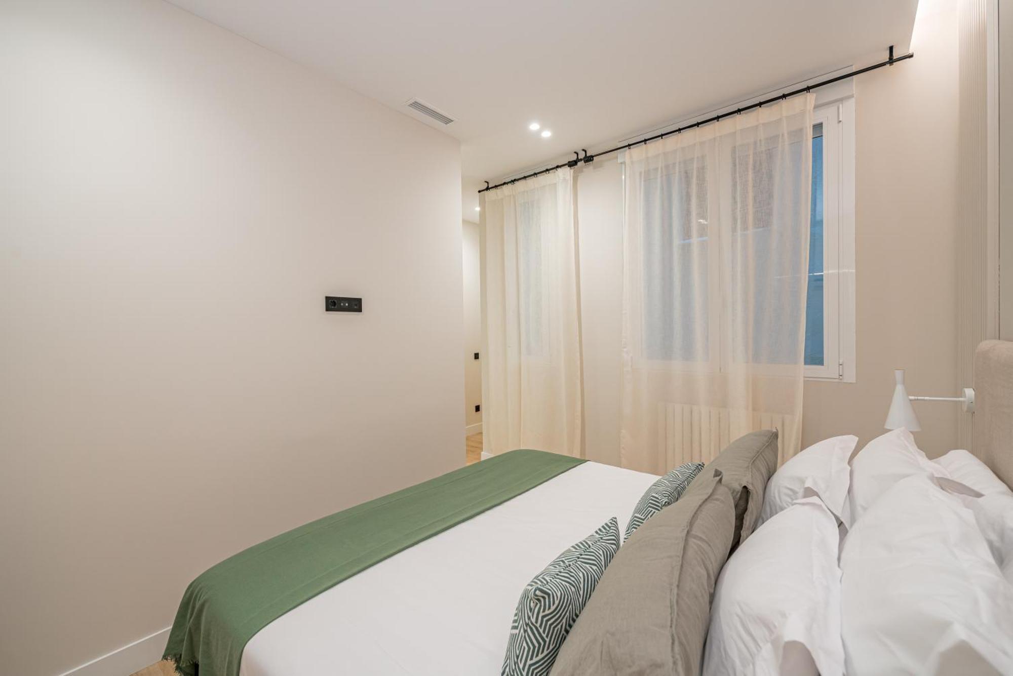 Centro XXI Calle Principe 3Br 3Bh Madrid Exteriér fotografie